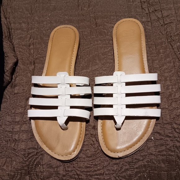 Gianni Bini Shoes - Gianni Bini White Slide Sandals